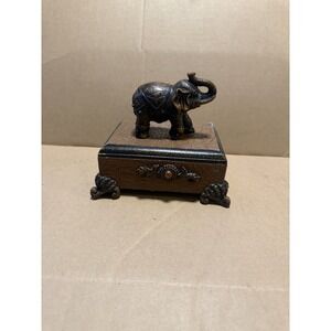 Vintage Decorative Elephant Trinket Box  with Lid Jewelry Keepsake Box Rare Find